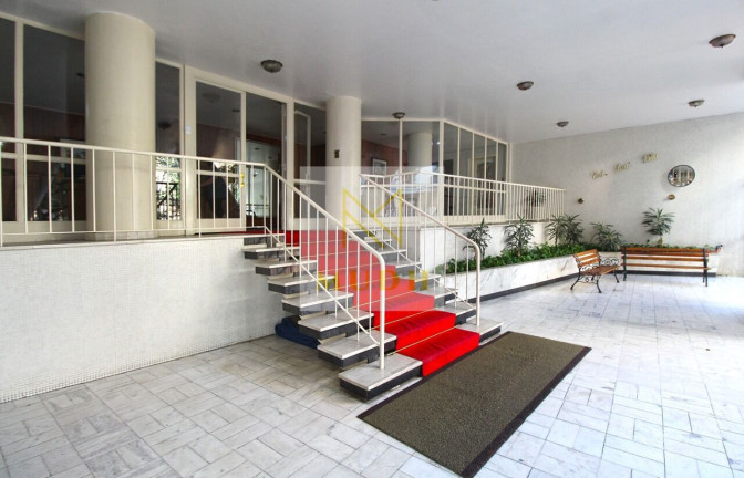 Imagem Apartamento com 3 Quartos à Venda, 135 m² em Independência - Porto Alegre Imagem Apartamento com 3 Quartos à Venda, 135 m² em Independência - Porto Alegre