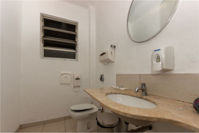 Imagem Casa com 6 Quartos à Venda, 220 m² em Jardim Paulista - São Paulo