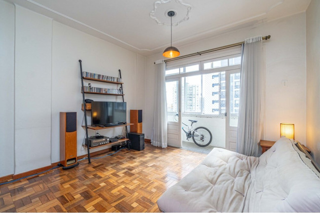 Imagem Imóvel com 3 Quartos à Venda, 110 m² em Rio Branco - Porto Alegre Imagem Imóvel com 3 Quartos à Venda, 110 m² em Rio Branco - Porto Alegre