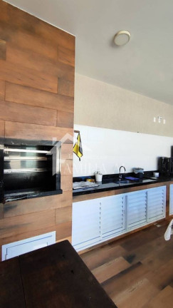 Imagem Casa com 2 Quartos à Venda, 168 m² em Iririú - Joinville