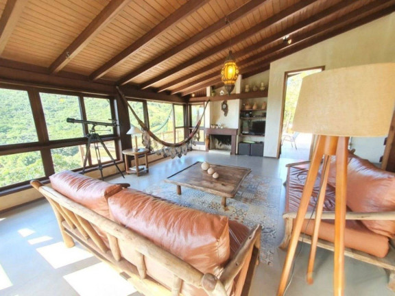 Imagem Casa com 4 Quartos à Venda, 200 m² em Praia Da Silveira - Garopaba Imagem Casa com 4 Quartos à Venda, 200 m² em Praia Da Silveira - Garopaba