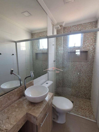 Imagem Apartamento com 2 Quartos à Venda, 63 m² em Vila Guilhermina - Praia Grande