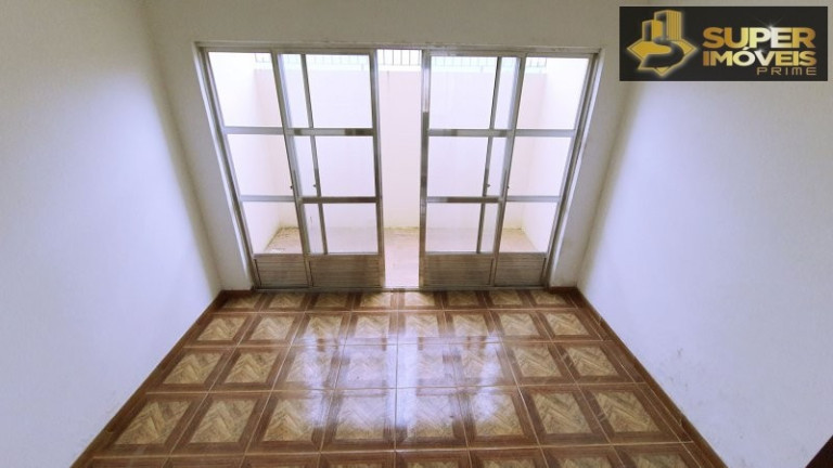 Imagem Casa com 3 Quartos à Venda, 360 m² em Centro - Pelotas