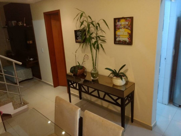 Imagem Casa com 3 Quartos à Venda, 125 m² em Horto Florestal - Sorocaba Imagem Casa com 3 Quartos à Venda, 125 m² em Horto Florestal - Sorocaba