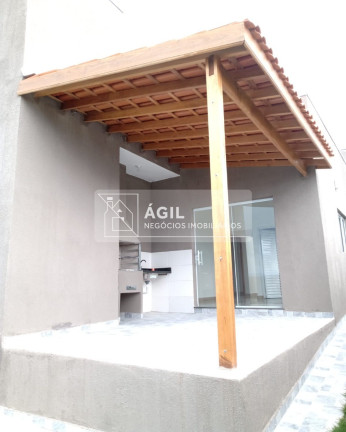 Imagem Casa com 3 Quartos à Venda, 250 m² em Caçapava Velha - Caçapava Imagem Casa com 3 Quartos à Venda, 250 m² em Caçapava Velha - Caçapava