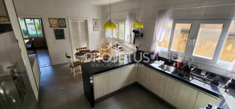 Imagem Casa de Condomínio com 4 Quartos à Venda, 338 m² em Jardim Indaiá - Embu Das Artes Imagem Casa de Condomínio com 4 Quartos à Venda, 338 m² em Jardim Indaiá - Embu Das Artes