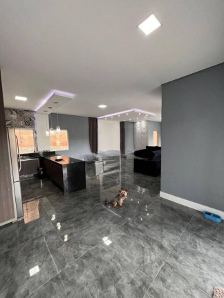 Imagem Casa com 3 Quartos à Venda, 545 m² em Jardim America - Bragança Paulista Imagem Casa com 3 Quartos à Venda, 545 m² em Jardim America - Bragança Paulista