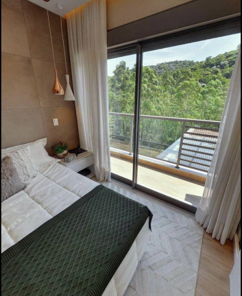 Imagem Casa de Condomínio com 3 Quartos à Venda, 200 m² em Tamboré - Santana De Parnaíba Imagem Casa de Condomínio com 3 Quartos à Venda, 200 m² em Tamboré - Santana De Parnaíba
