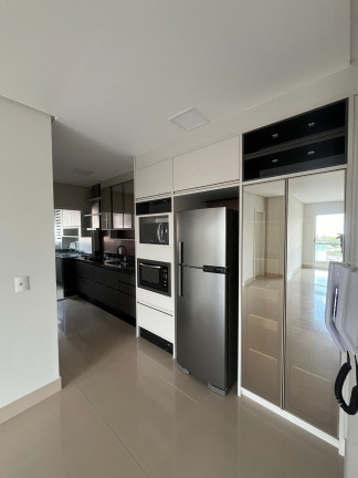 Imagem Apartamento com 3 Quartos à Venda, 88 m² em Comerciário - Criciúma