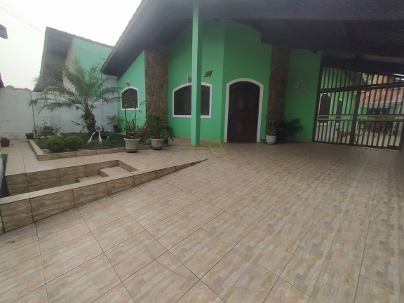 Imagem Casa com 3 Quartos à Venda, 360 m² em Balneário Stella Maris - Peruíbe Imagem Casa com 3 Quartos à Venda, 360 m² em Balneário Stella Maris - Peruíbe