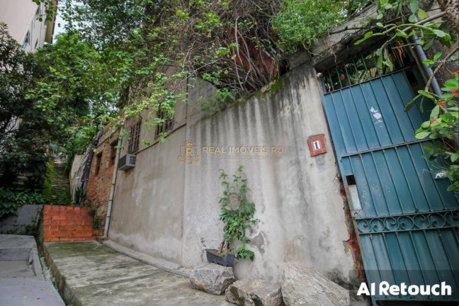 Imagem Casa com 2 Quartos à Venda, 200 m² em Santa Teresa - Rio De Janeiro Imagem Casa com 2 Quartos à Venda, 200 m² em Santa Teresa - Rio De Janeiro