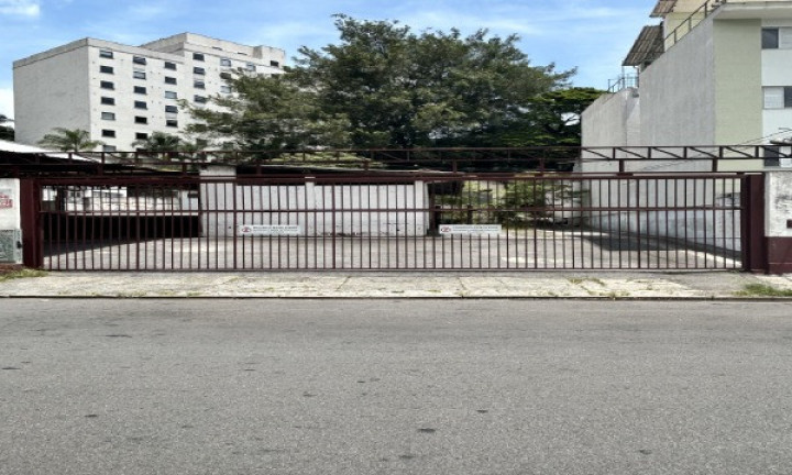 Terreno à Venda,  em Vila Indiana - São Paulo