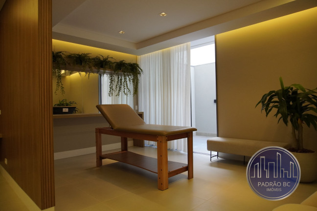 Imagem Apartamento com 3 Quartos à Venda, 147 m² em Hugo Lange - Curitiba Imagem Apartamento com 3 Quartos à Venda, 147 m² em Hugo Lange - Curitiba