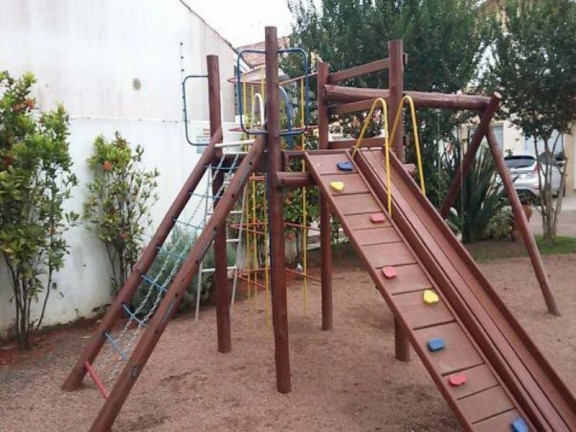 Imagem Sobrado com 2 Quartos à Venda, 144 m² em Marechal Rondon - Canoas Imagem Sobrado com 2 Quartos à Venda, 144 m² em Marechal Rondon - Canoas