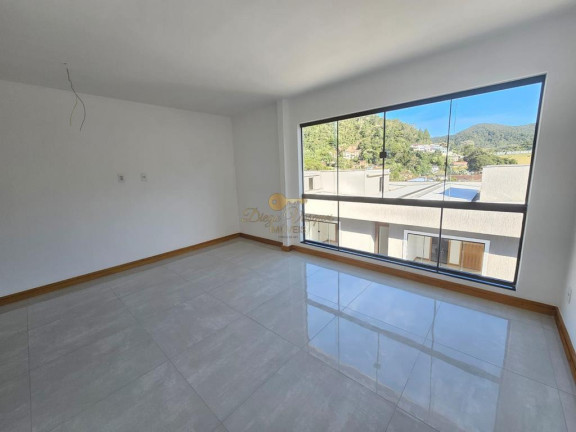 Imagem Casa com 3 Quartos à Venda, 142 m² em Alto - Teresópolis Imagem Casa com 3 Quartos à Venda, 142 m² em Alto - Teresópolis