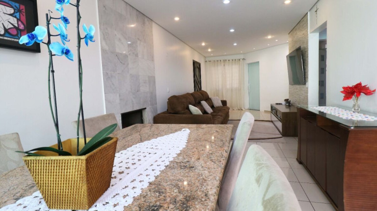 Imagem Casa de Condomínio com 3 Quartos à Venda, 168 m² em Jardim Virginia Bianca - São Paulo