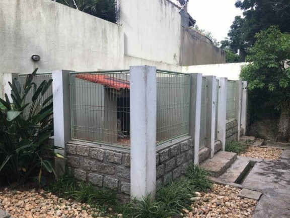 Imagem Casa com 4 Quartos à Venda, 385 m² em Centro - Florianópolis Imagem Casa com 4 Quartos à Venda, 385 m² em Centro - Florianópolis