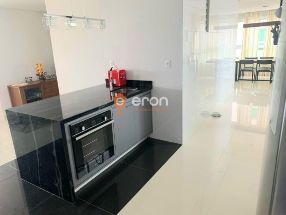 Imagem Apartamento com 3 Quartos à Venda, 150 m²