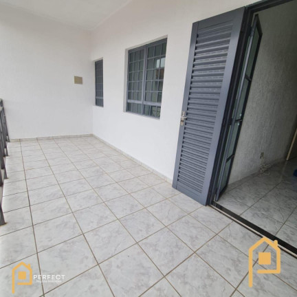 Imagem Casa com 1 Quarto à Venda, 250 m² em Conjunto Habitacional água Quente - Taubaté Imagem Casa com 1 Quarto à Venda, 250 m² em Conjunto Habitacional água Quente - Taubaté