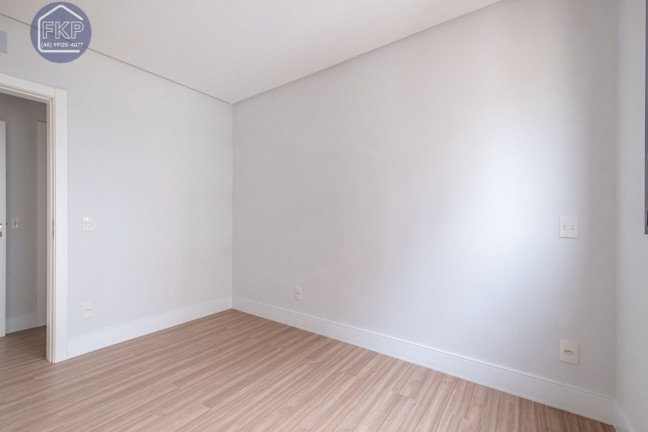 Imagem Apartamento com 2 Quartos à Venda, 79 m² em Agronômica - Florianópolis