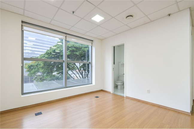 Imagem Sala Comercial à Venda, em Vila Cordeiro - São Paulo Imagem Sala Comercial à Venda, em Vila Cordeiro - São Paulo