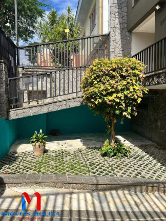 Imagem Sobrado com 3 Quartos à Venda, 442 m² em Osvaldo Cruz - São Caetano Do Sul Imagem Sobrado com 3 Quartos à Venda, 442 m² em Osvaldo Cruz - São Caetano Do Sul