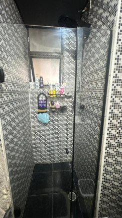 Imagem Apartamento com 2 Quartos à Venda, 51 m² em Vila Mercês - Carapicuíba