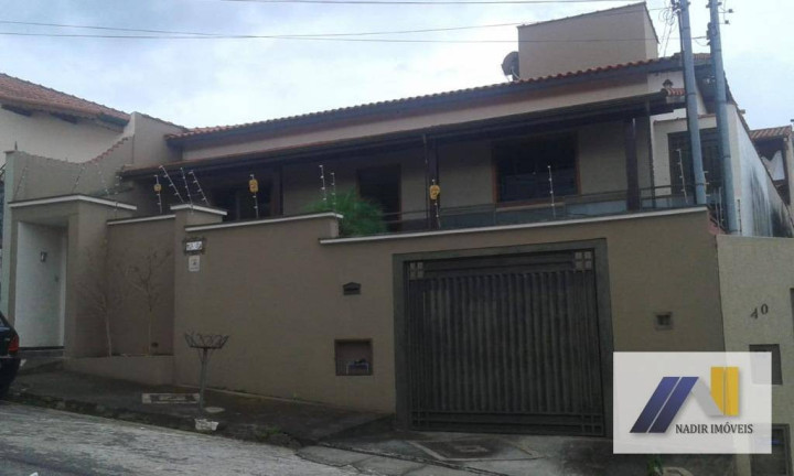 Casa com 3 Quartos à Venda, 286 m² em Fátima Iii - Pouso Alegre