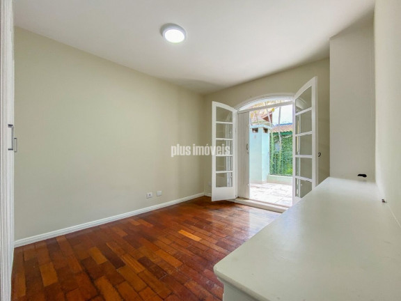 Imagem Casa com 3 Quartos à Venda, 333 m² em Morumbi - São Paulo Imagem Casa com 3 Quartos à Venda, 333 m² em Morumbi - São Paulo