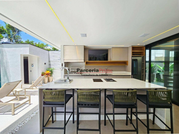 Imagem Casa com 6 Quartos à Venda, 380 m² em Riviera Módulo 11 - Bertioga Imagem Casa com 6 Quartos à Venda, 380 m² em Riviera Módulo 11 - Bertioga