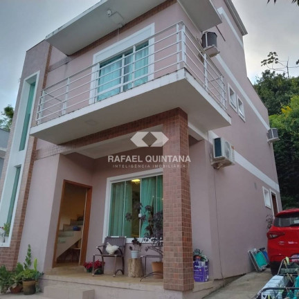 Imagem Casa com 3 Quartos à Venda, 110 m² em Cachoeira Do Bom Jesus - Florianópolis