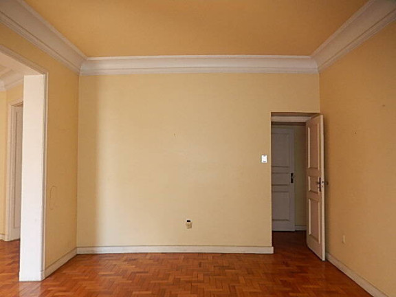 Imagem Apartamento com 4 Quartos à Venda,  em Copacabana - Rio De Janeiro