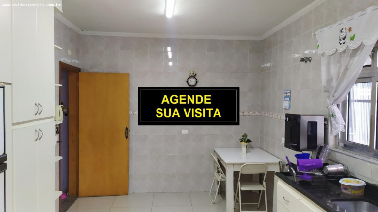 Imagem Casa com 3 Quartos à Venda, 200 m² em Cidade Dutra - São Paulo