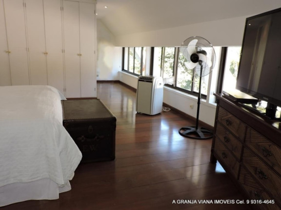 Casa com 5 Quartos à Venda, 5.115 m² em Chácara De La Rocca - Carapicuíba