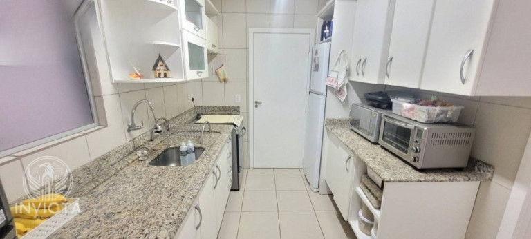 Imagem Apartamento com 3 Quartos à Venda, 100 m² em Centro - Balneário Camboriú Imagem Apartamento com 3 Quartos à Venda, 100 m² em Centro - Balneário Camboriú
