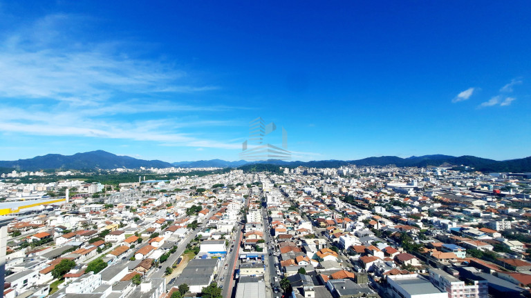 Imagem Apartamento com 4 Quartos à Venda, 140 m² em Centro - Balneário Camboriú Imagem Apartamento com 4 Quartos à Venda, 140 m² em Centro - Balneário Camboriú