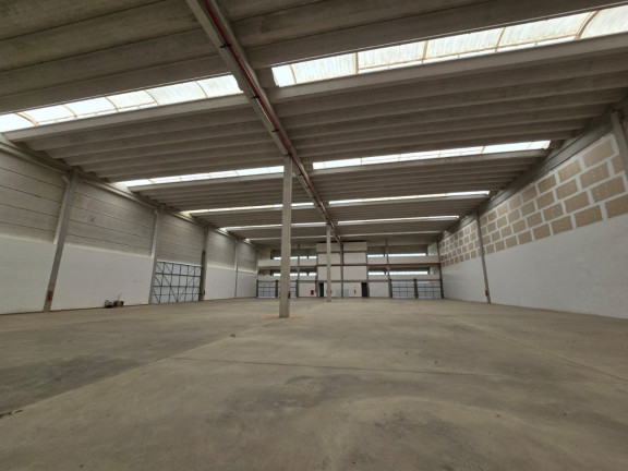 Imagem Imóvel para Alugar, 5.204 m² em Rodovia Castelo Branco, Km 68 - São Roque Imagem Imóvel para Alugar, 5.204 m² em Rodovia Castelo Branco, Km 68 - São Roque