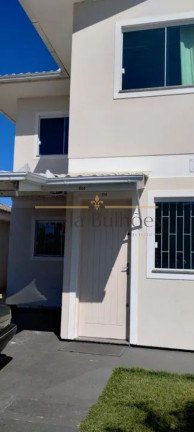 Casa com 3 Quartos à Venda,  em Forquilhas - São José