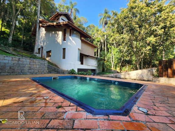 Imagem Casa com 3 Quartos à Venda, 288 m² em Centro - Mairiporã
