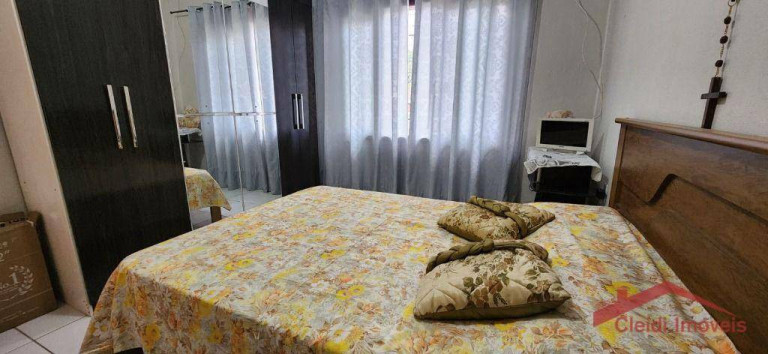 Imagem Casa com 3 Quartos à Venda, 60 m² em Atiradores - Joinville Imagem Casa com 3 Quartos à Venda, 60 m² em Atiradores - Joinville