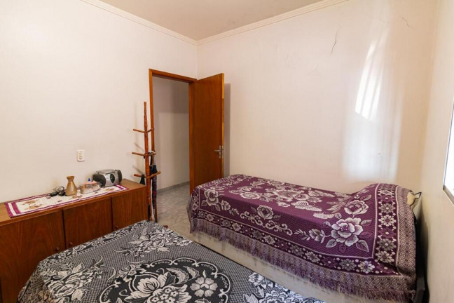 Imagem Casa com 4 Quartos à Venda, em Vila Ema - São Paulo Imagem Casa com 4 Quartos à Venda, em Vila Ema - São Paulo