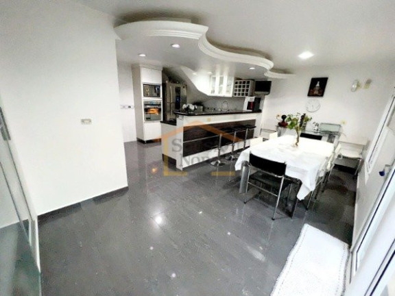 Imagem Sobrado com 4 Quartos à Venda, 260 m² em Tucuruvi - São Paulo Imagem Sobrado com 4 Quartos à Venda, 260 m² em Tucuruvi - São Paulo