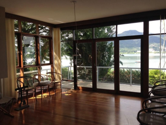 Imagem Casa com 5 Quartos à Venda, 2.129 m² em Saco Dos Limões - Florianópolis Imagem Casa com 5 Quartos à Venda, 2.129 m² em Saco Dos Limões - Florianópolis
