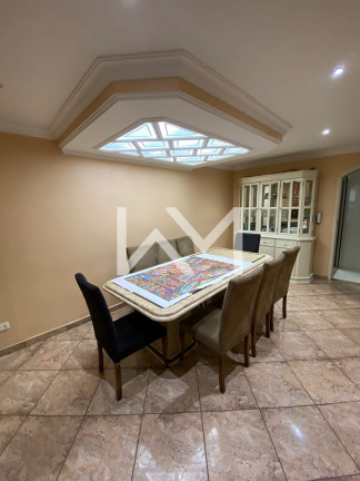 Imagem Sobrado com 3 Quartos à Venda, 280 m² em Vila Galvão - Guarulhos Imagem Sobrado com 3 Quartos à Venda, 280 m² em Vila Galvão - Guarulhos