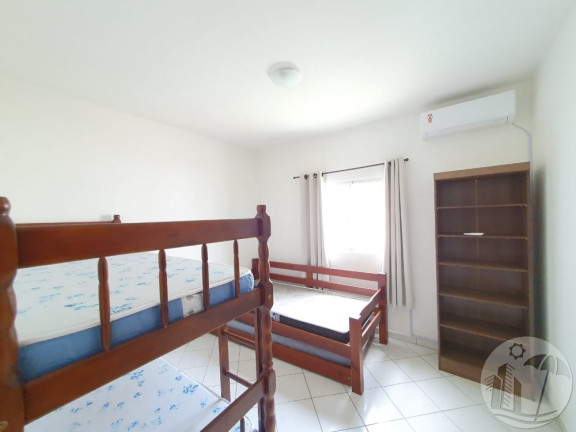 Imagem Casa com 2 Quartos à Venda, 84 m² em Nova Esperança - Balneário Camboriú Imagem Casa com 2 Quartos à Venda, 84 m² em Nova Esperança - Balneário Camboriú