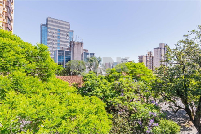 Imagem Apartamento com 4 Quartos à Venda, 143 m² em Higienópolis - Porto Alegre Imagem Apartamento com 4 Quartos à Venda, 143 m² em Higienópolis - Porto Alegre