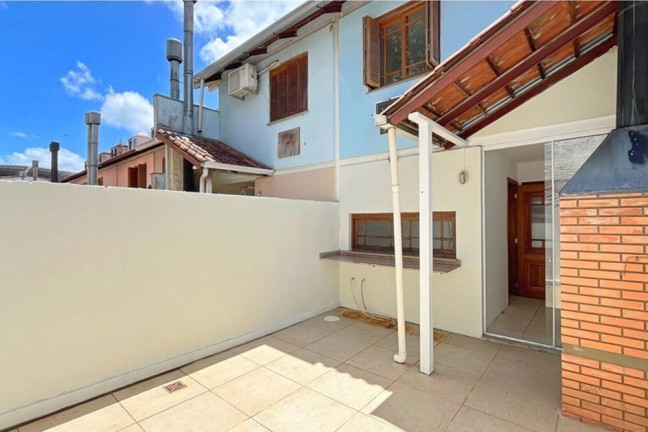 Imagem Casa com 3 Quartos à Venda, 101 m² em Espírito Santo - Porto Alegre Imagem Casa com 3 Quartos à Venda, 101 m² em Espírito Santo - Porto Alegre