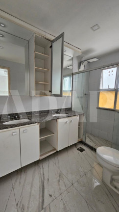 Imagem Casa com 3 Quartos à Venda, 160 m² em Vargem Pequena - Rio De Janeiro