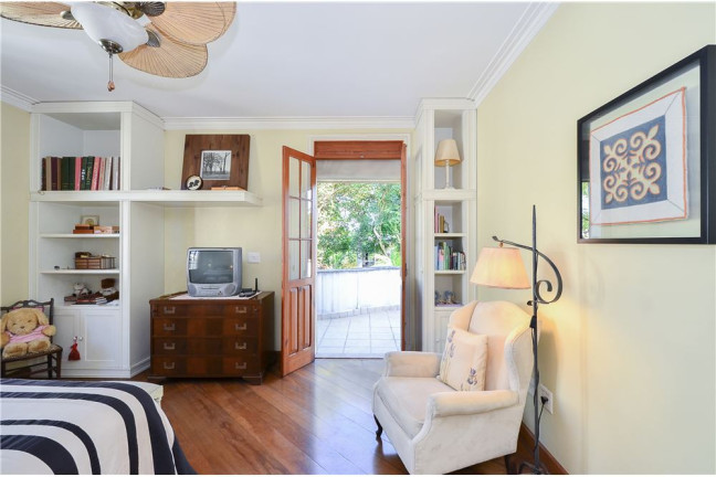 Imagem Casa com 4 Quartos à Venda, 312 m² em Butantã - São Paulo Imagem Casa com 4 Quartos à Venda, 312 m² em Butantã - São Paulo