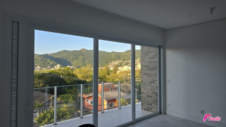 Imagem Apartamento com 3 Quartos à Venda, 133 m² em João Paulo - Florianópolis Imagem Apartamento com 3 Quartos à Venda, 133 m² em João Paulo - Florianópolis